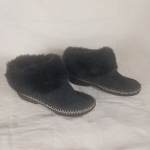 Isotoner Slipper Boots Womens 7.5-8 Black Excellent Faux Fur Trim Washable